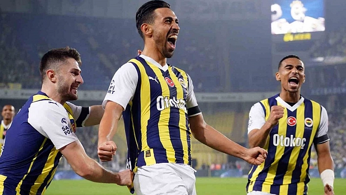 Fenerbahçe, İrfan Can Kahveci ile sözleşme tazeledi