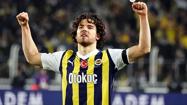 Ferdi Kadıoğlu, Fenerbahçe'ye veda ederken kendini tutamadı