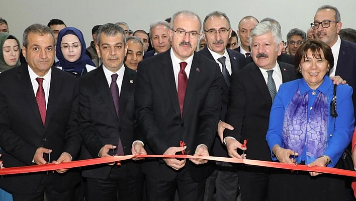 Fethi Sekin Şehir Hastanesi'nde Tüp Bebek Merkezi Açıldı