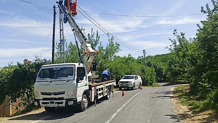 Fırat Edaş Tam Kapanmada Ekipleri İle 7/24 Görevinin Başında