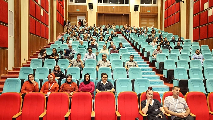 Fırat Üniversitesi Hastanesi çalışanlarına eğitim verildi