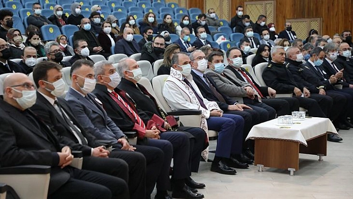 Fırat Üniversitesi'nde 14 Mart Tıp Bayramı Etkinliği