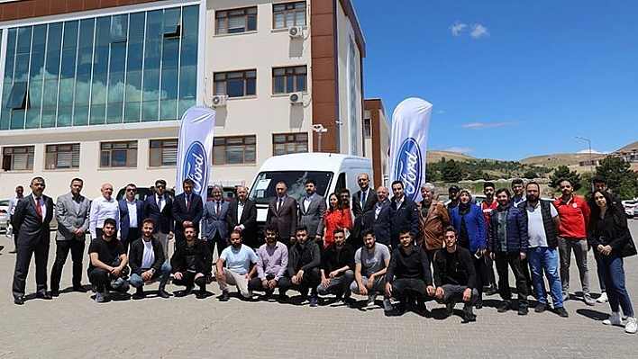 Ford Otomotiv A.Ş. Tarafından Fırat Üniversitesi'ne Araç Hibe Edildi