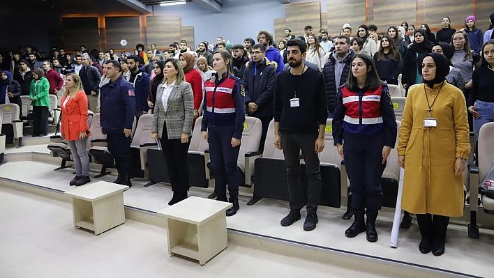 FÜKÇAM Tarafından 'Kadına Yönelik Şiddet ve KADES Uygulaması' Konulu Bilgilendirme Semineri Düzenlendi