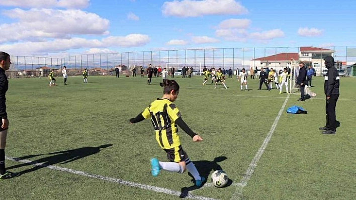 Futbolda il heyecanı bitti, grup heyecanı başladı