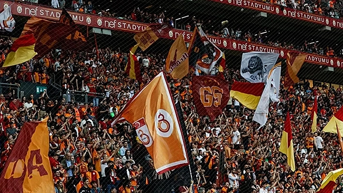 Galatasaray'da hesaplar moralleri bozdu