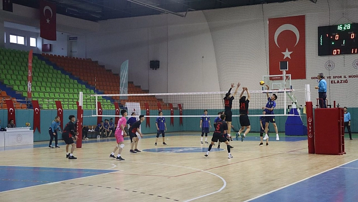 Gençler Voleybol Müsabakaları Sona Erdi