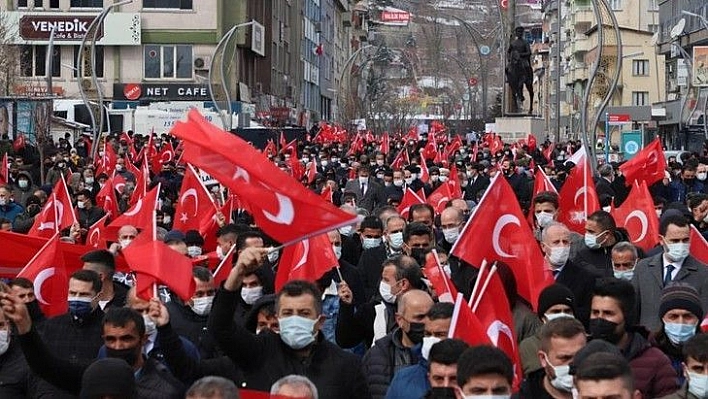 Hakkari teröre karşı tek yürek oldu