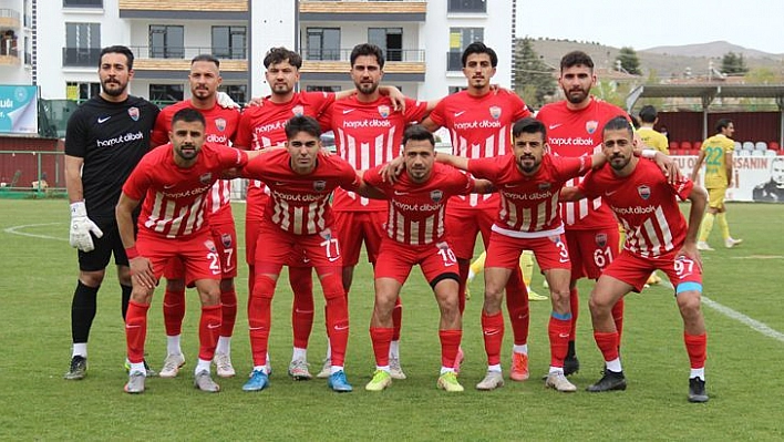 HD Elazığ Karakoçan, rahat bitirdi