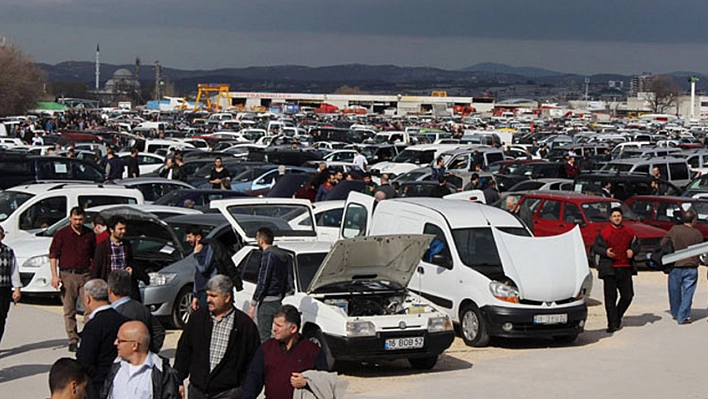 İkinci el otomobil fiyatlarında düşüş sürüyor