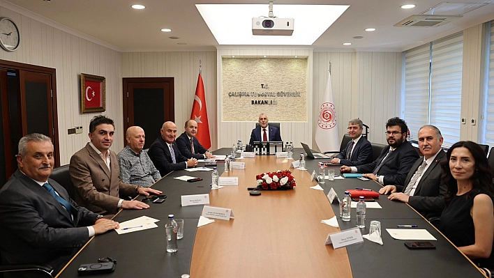 İş insanı Aytunç Sunguroğlu TPF Yönetimiyle birlikte, Bakan Işıkhan ile görüştü