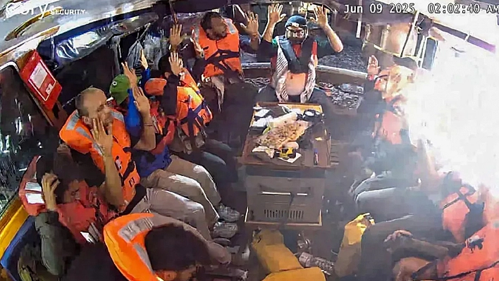 İsrail'in alıkoyduğu Türk aktivistler Şuayb Ordu ve Yasemin Açar serbest bırakıldı