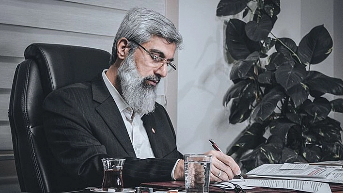 İtikâftan Siyasi İçtihalar