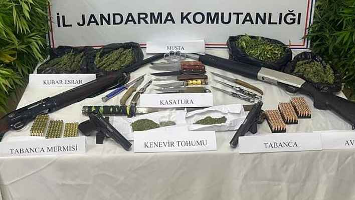 Jandarmadan Zehir Tacirlerine Büyük Darbe!