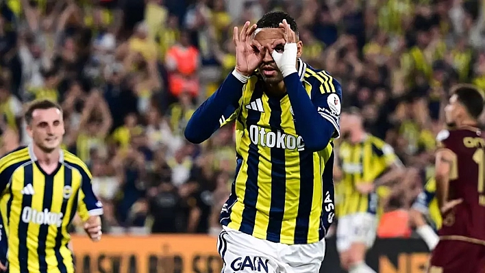 Kadıköy'de olaylı derbi Fenerbahçe'nin