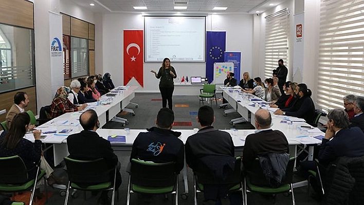 Kadın ve Genç İstihdamının Desteklenmesini Hedefleyen Projenin Çalıştayı Yapıldı