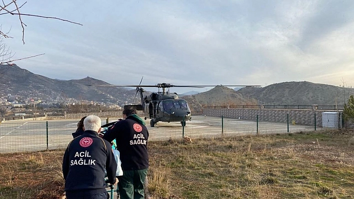 Kalp hastası vatandaşın yardımına jandarma helikopteri yetişti