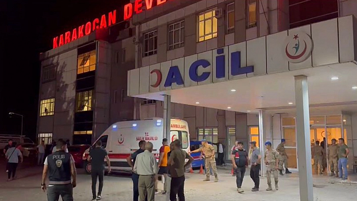 Karakoçan'da Bıçaklı Kavga Çok Sayıda Yaralı var