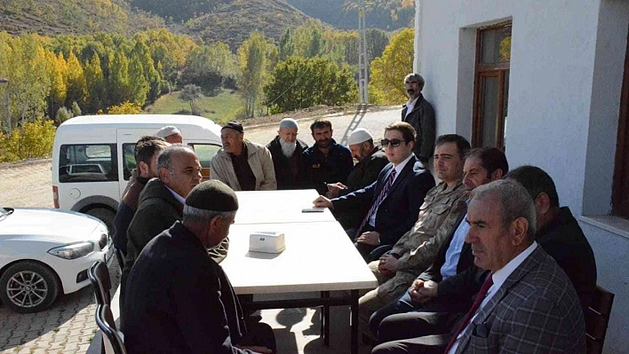 Kaymakam Başar askerden dönen genç için verilen mevlit yemeğine katıldı