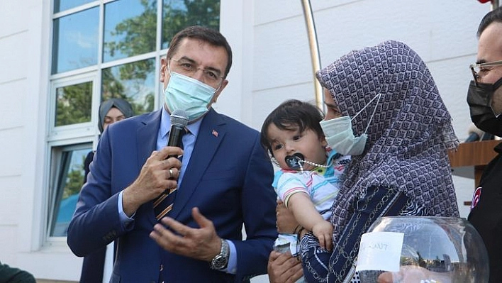 Konut kurasında ismi çıkan depremzedeler, duygu dolu anlar yaşadı