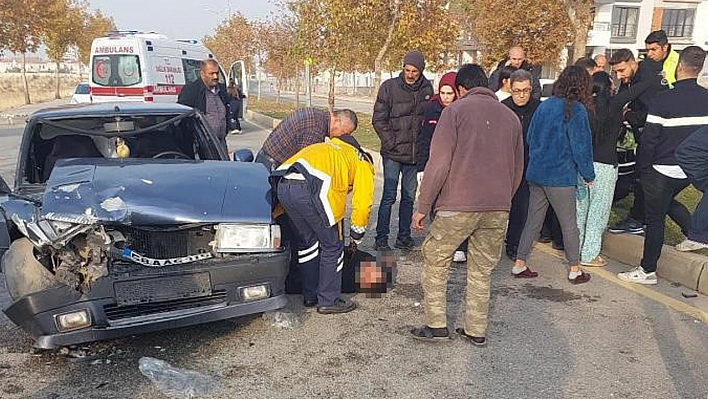 Korkunç Kazada 1 Yaşındaki Bebek Hayatını Kaybetti