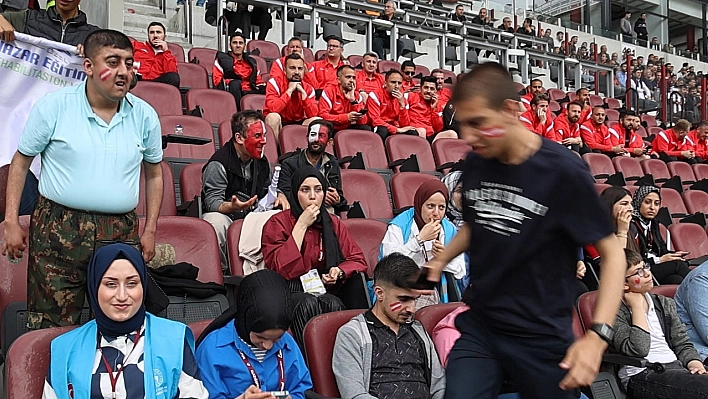 'Maça Gidiyoruz' Projesi Yürekleri Isıttı