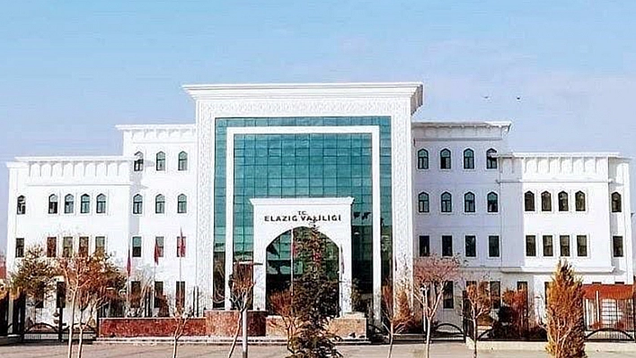 Maden'de teslim edilmeyen konutlar için Elazığ Valiliği'nden açıklama