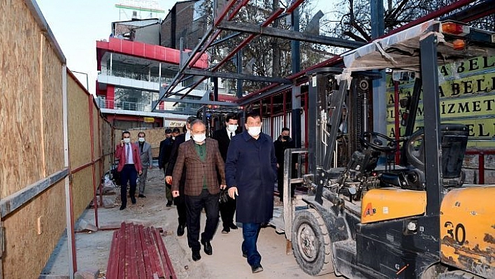 Malatya Büyükşehir, Çilesiz otobüs durağını yeniliyor