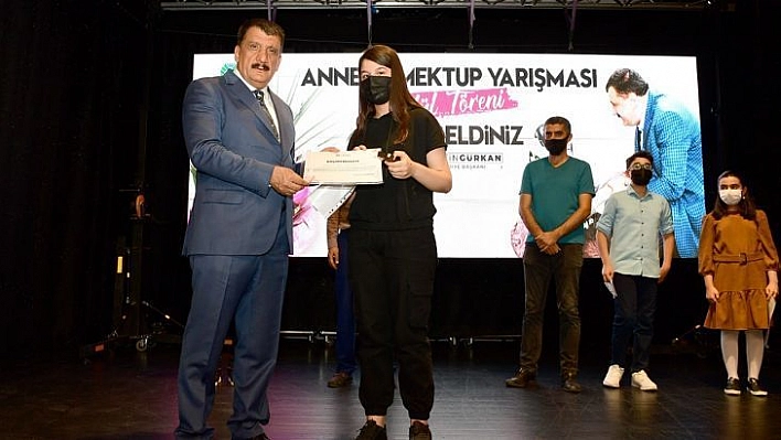 Malatya'da 'Anneme Mektup' yarışması ödül töreni düzenledi