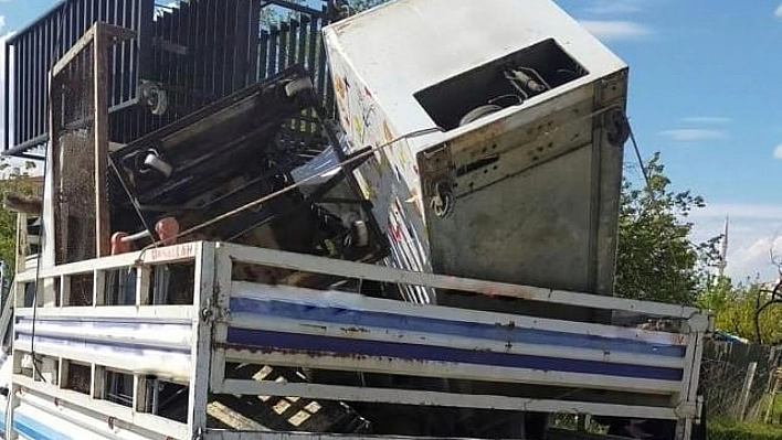 Malatya'da depremzedelerin ev ve iş yerlerini soyan 8 kişi yakalandı