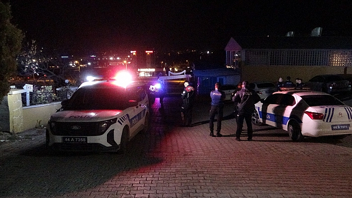 Malatya'da düğün kanlı bitti: 4 yaralı
