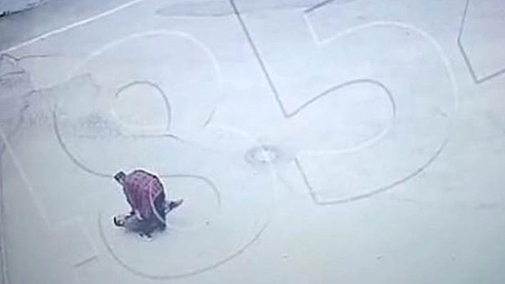Malatya'da Engelli gence sokak ortasında çirkin saldırı