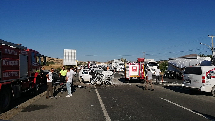 Malatya'da Feci Kaza: 2 Ölü 4 Yaralı