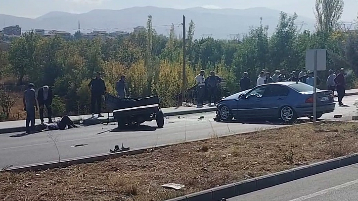 Malatya'da korkunç kaza: 1'i ağır 3 yaralı