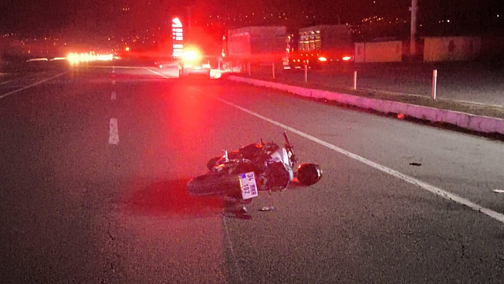 Malatya'da motosiklet yayaya çarptı: Sürücü hayatını kaybetti