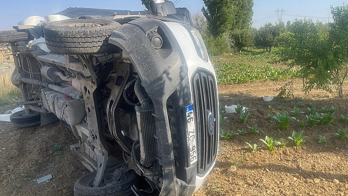 Malatya'da otomobil ile kamyon çarpıştı