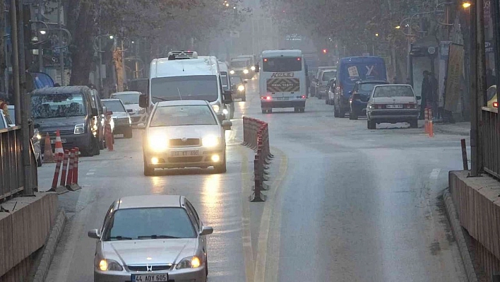 Malatya'da sis etkisini sürdürüyor