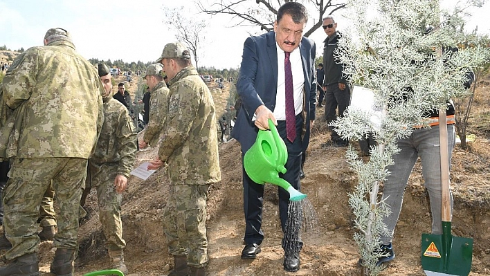 Malatya'da Türkiye Yüzyılına Nefes için fidan dikildi