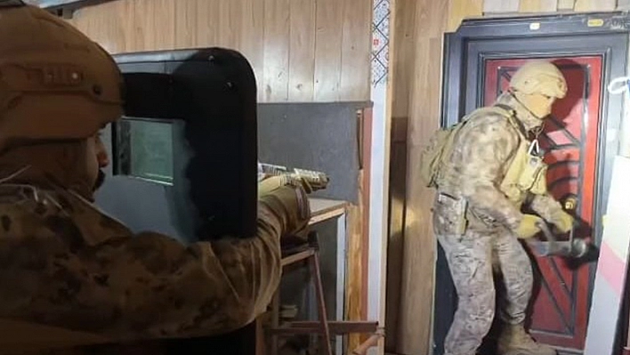 Malatya'da yağma, tefecilik ve kumar operasyonu: 15 tutuklama