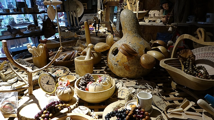 Malatya'da Yarım asırdır ağaçlara şekil veriyor