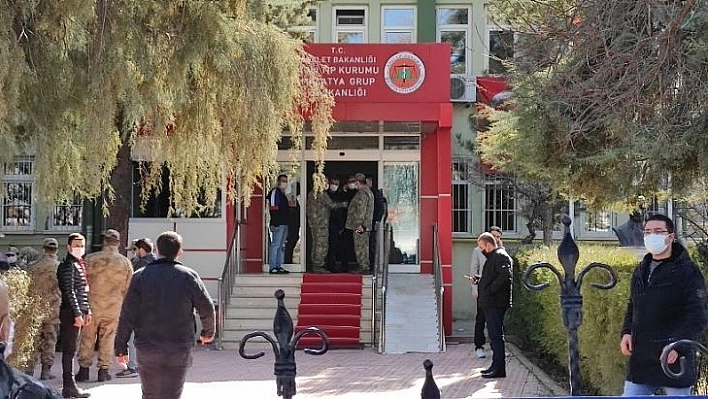 Malatya'daki şehitlerin kimlik tespiti sürüyor