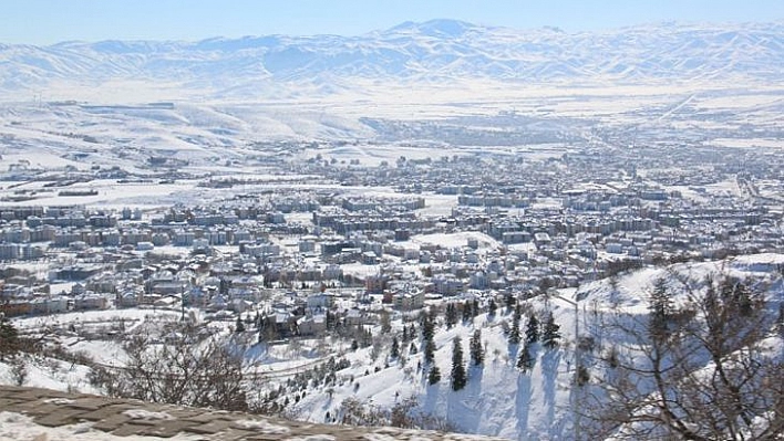 Meteoroloji'den Elazığ Dahil 3 İl İçin Yoğun Kar Yağışı Uyarısı