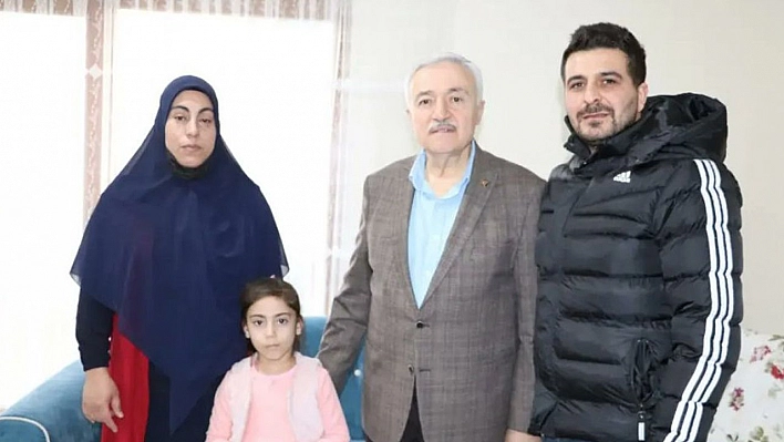 Milletvekili Demirbağ, Ayşe Yıldız ve Minik Yüsra İle Bir Araya Geldi