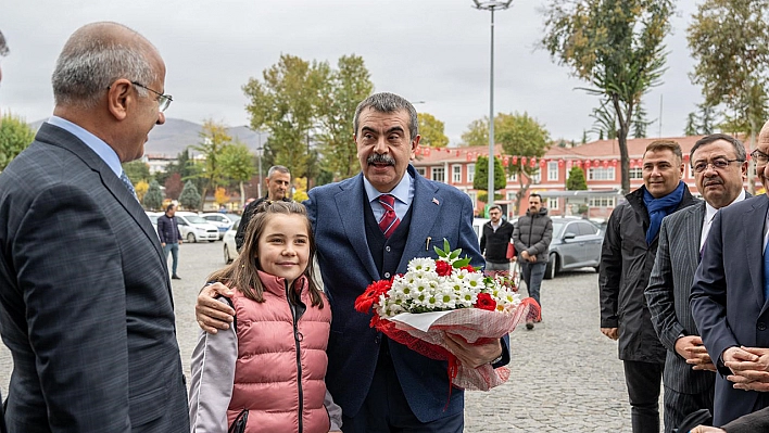Millî Eğitim Bakanı Yusuf Tekin'den Malatya'da Büyükşehir Belediyesine ziyaret