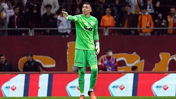 Muslera'dan Okan Buruk ve yöneticilere: Ben artık yokum