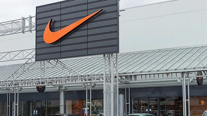 Nike, Türkiye'den Online Siparişlerini Kapattı!