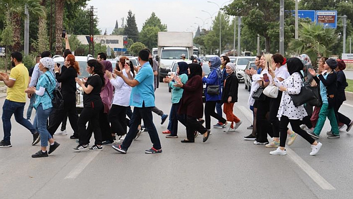 Ölüm Yolu İçin Önlem İstiyorlar