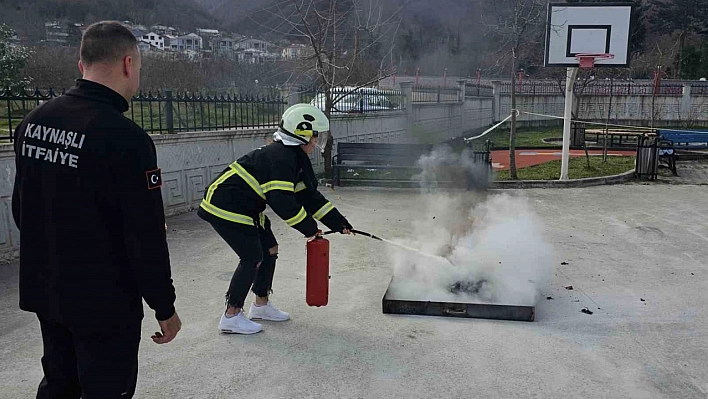 Önce minikler, sonra büyükler itfaiyeci oldu