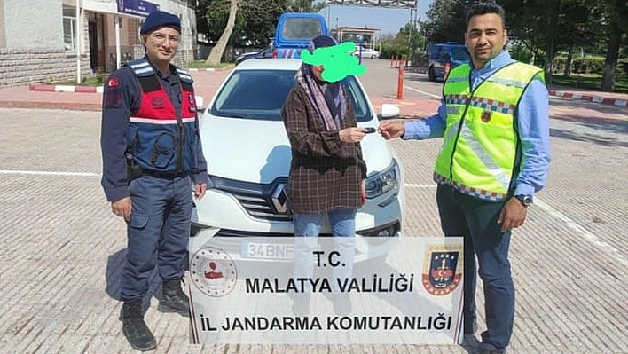 Oto Bakım Servisine Teslim Edilen Aracı Çaldılar