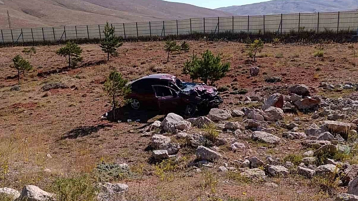 Otomobil takla attı, 2 kişi yaralandı